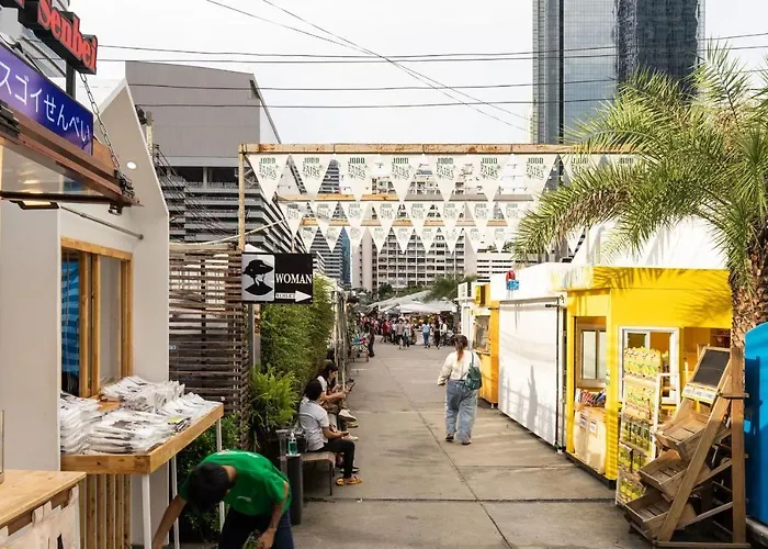 Apartment Internet Celebrity Train Night Market Swimming Pool Free Wifi Mrt 100m Bangkok