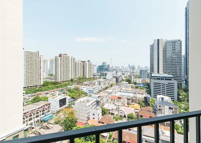 Internet Celebrity Train Night Market Swimming Pool Free Wifi Mrt 100m Apartment